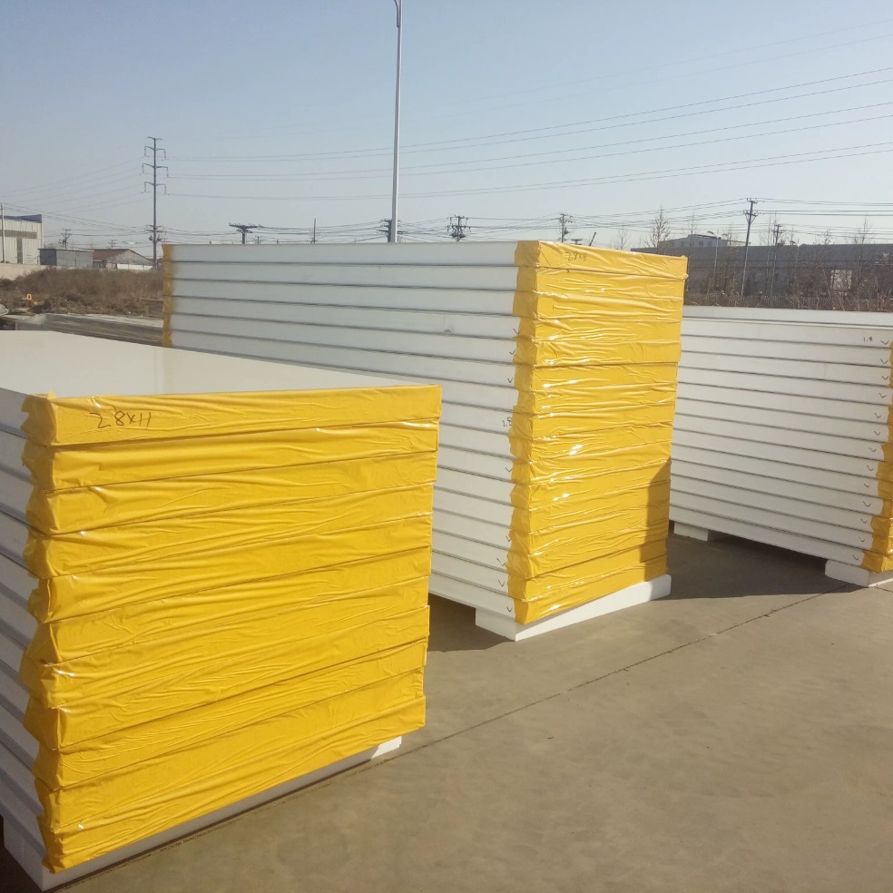 Sandwich Panel