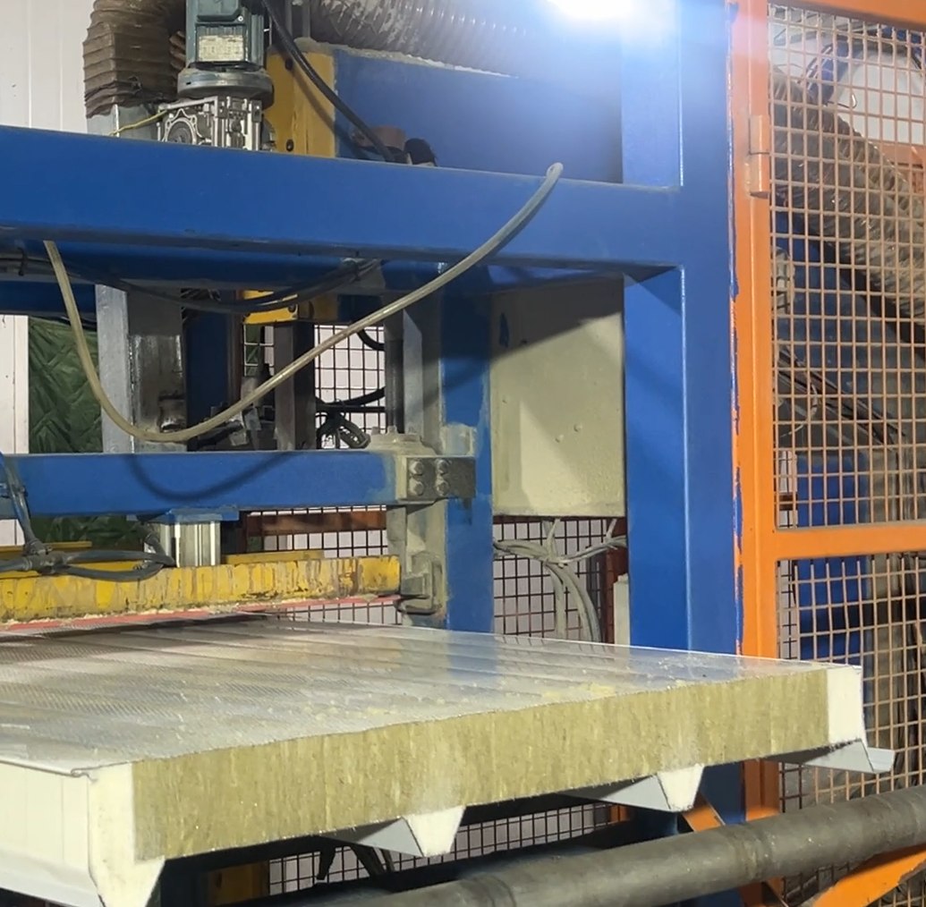 Rock Wool Sandwich Panel